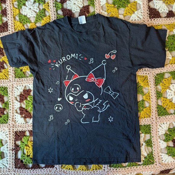 Sanrio Kuromi Graphic Tee Shirt Size Medium Hello Kitty - Picture 1 of 6